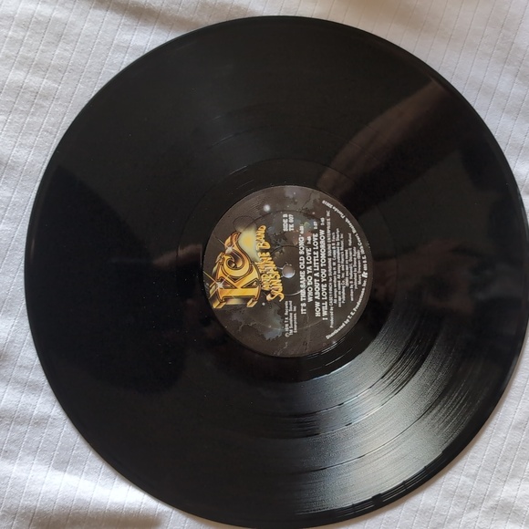 Vintage KC AND THE SUNSHINE BAND WHO DO YA LOVE Vinyl LP record album - Picture 4 of 10